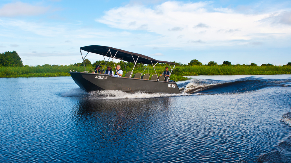 Private tenders on the cruise